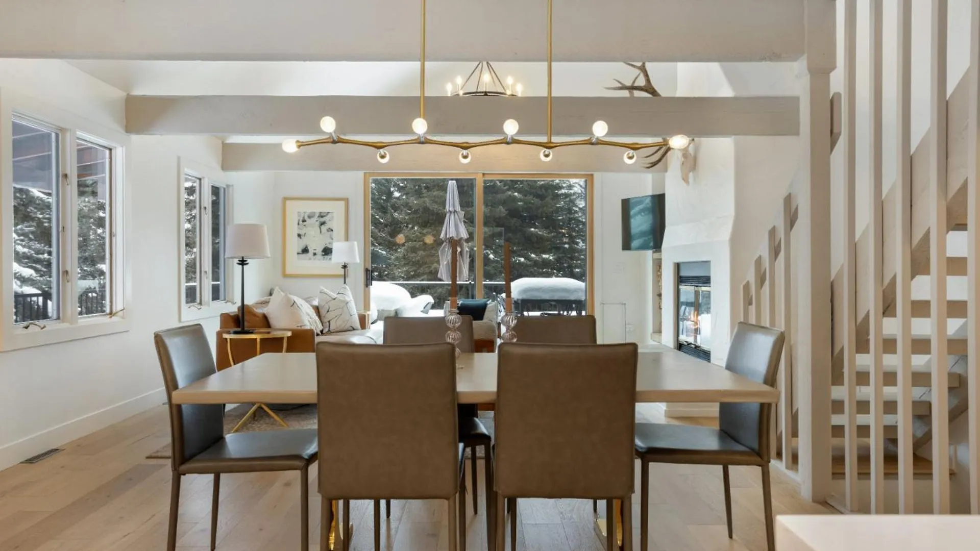 Novelle - Renovated, Chic Contemporary On Gore Creek With Hot Tub * Vail