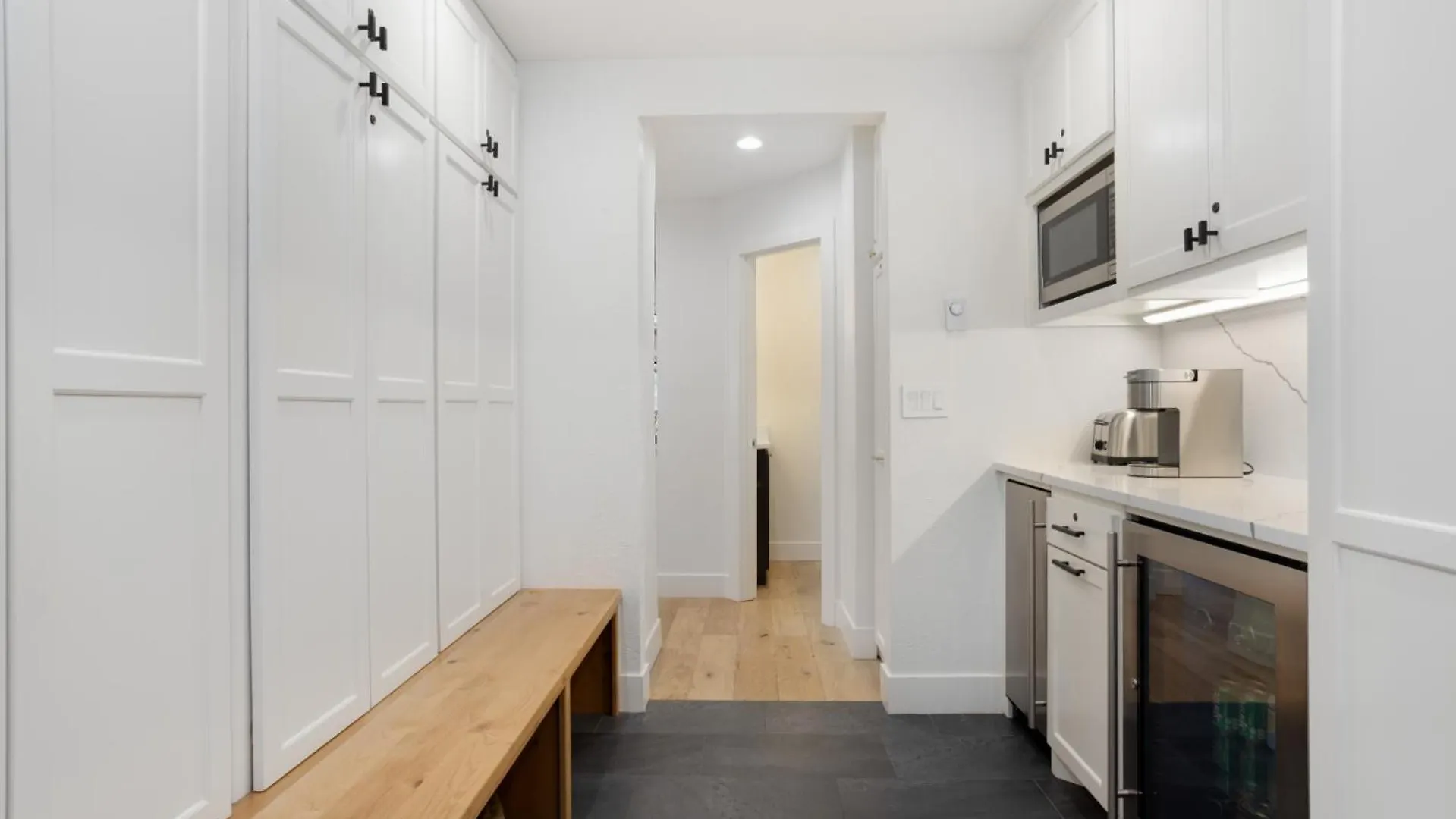 Novelle - Renovated, Chic Contemporary On Gore Creek With Hot Tub