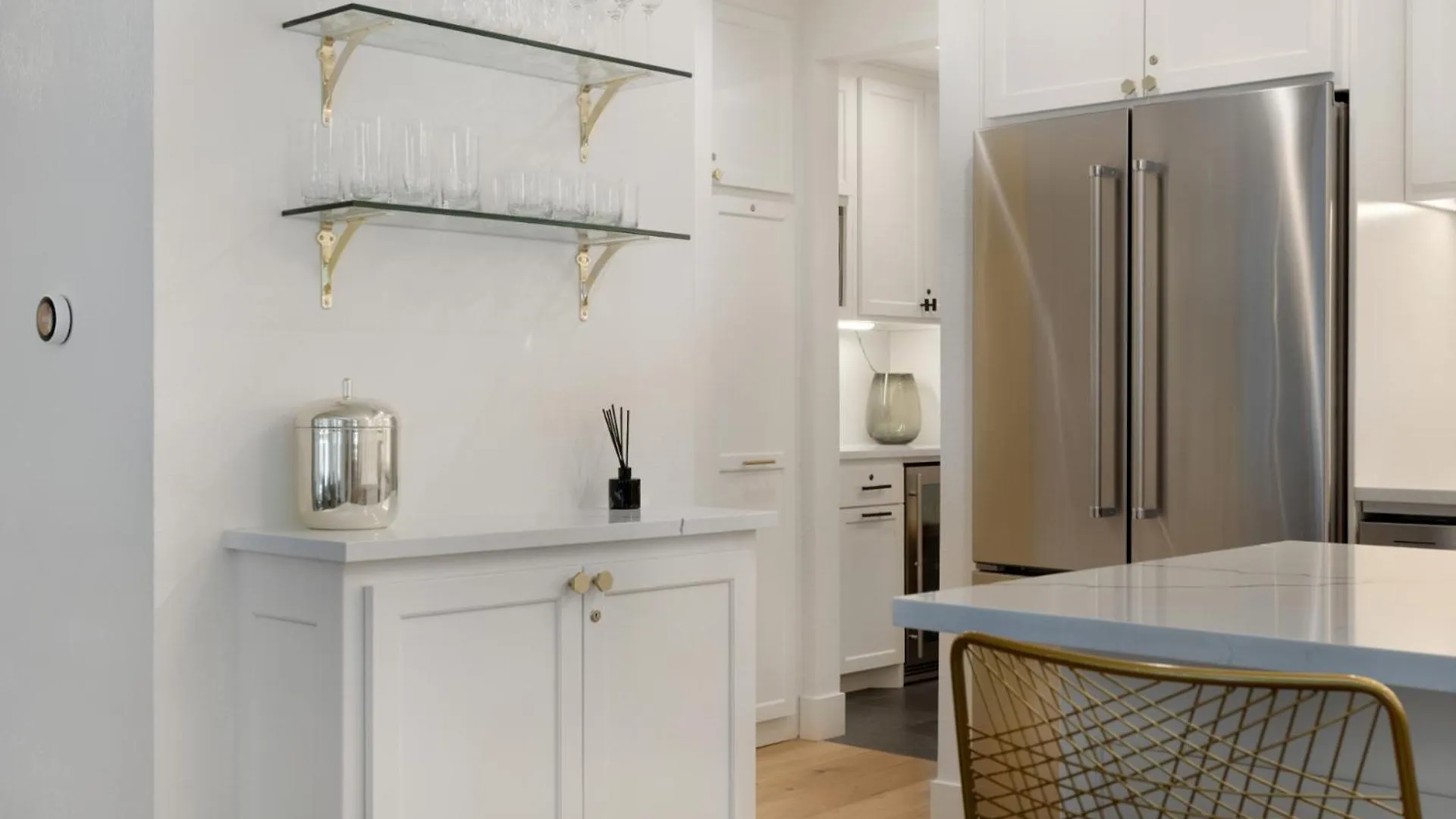 Novelle - Renovated, Chic Contemporary On Gore Creek With Hot Tub * Vail