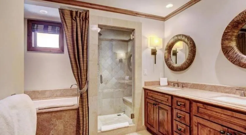 ホテル The Ritz-carlton Club,