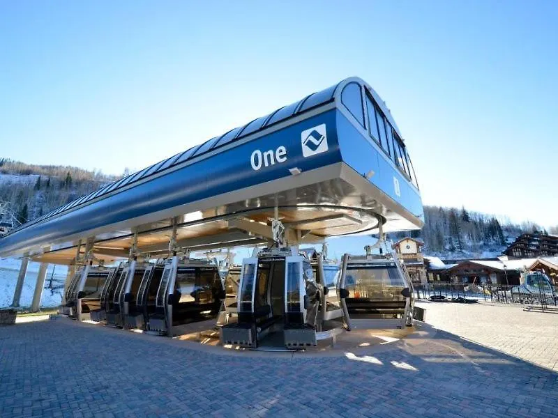 Village Gravity Haus 2 Bedroom Apartment Vail