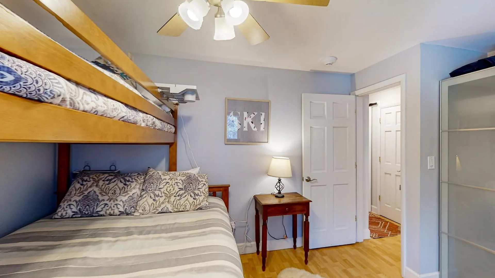 Apartment Dreams