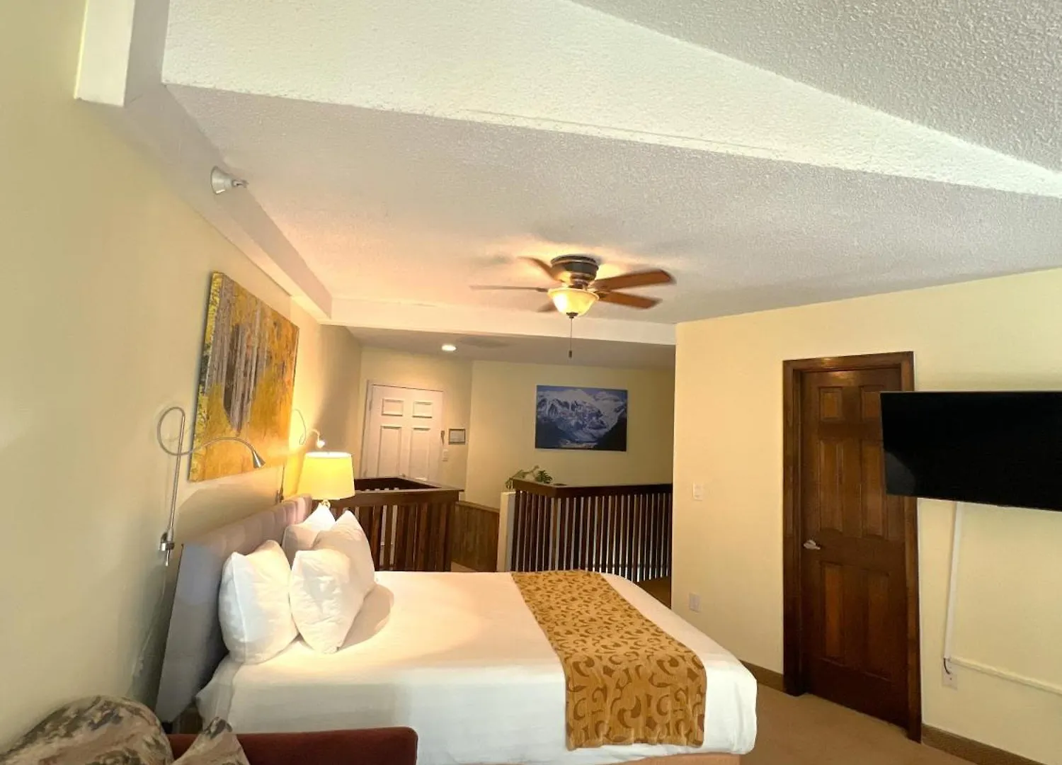 Run 4* Vail