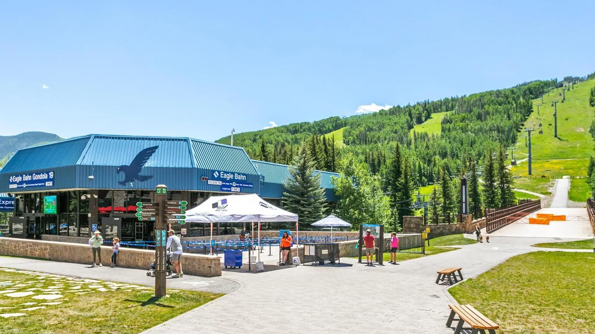 Lift House Lodge, Remodeled Downtown Lionshead