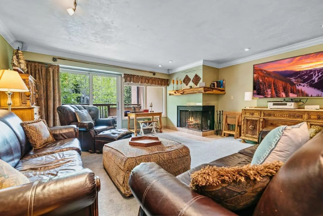 Perfectly Located Hot Tub On Bus Lines Apartment Vail