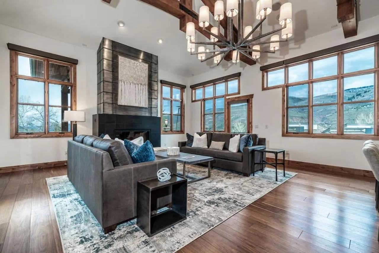 Beaver Creek Unbelievable Mountain Views Holiday home *