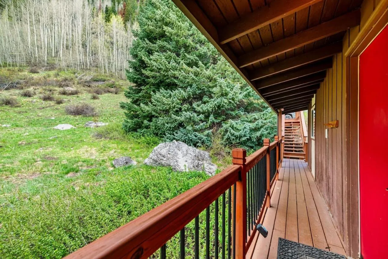 Holiday home Cozy Secluded Riverfront Fireplace Parking Vail