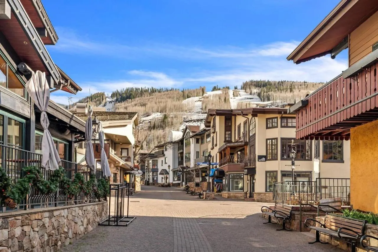 Downtown Village Perfect Location Fireplace Holiday home