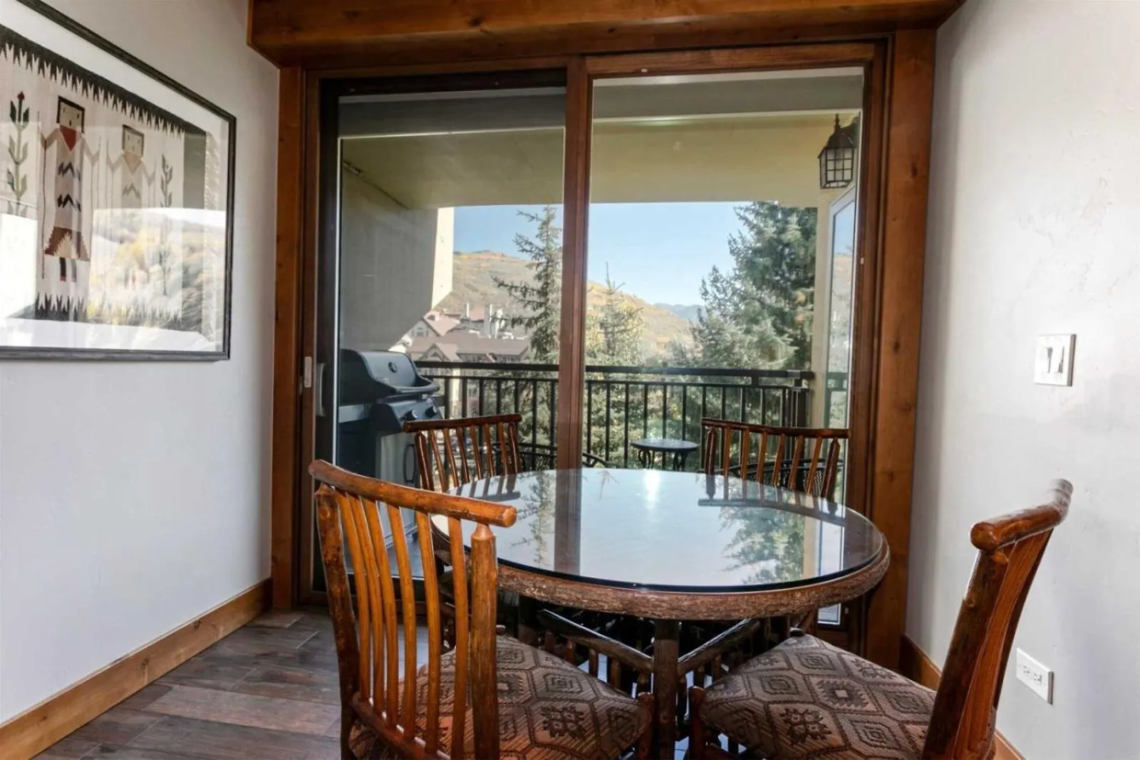 Apartment Comfortable 2br Antlers In Lionshead Village Vail