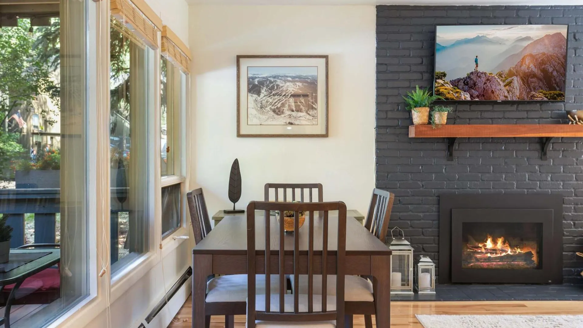 Cozy With Fireplace Close To Lifts Apartment Vail