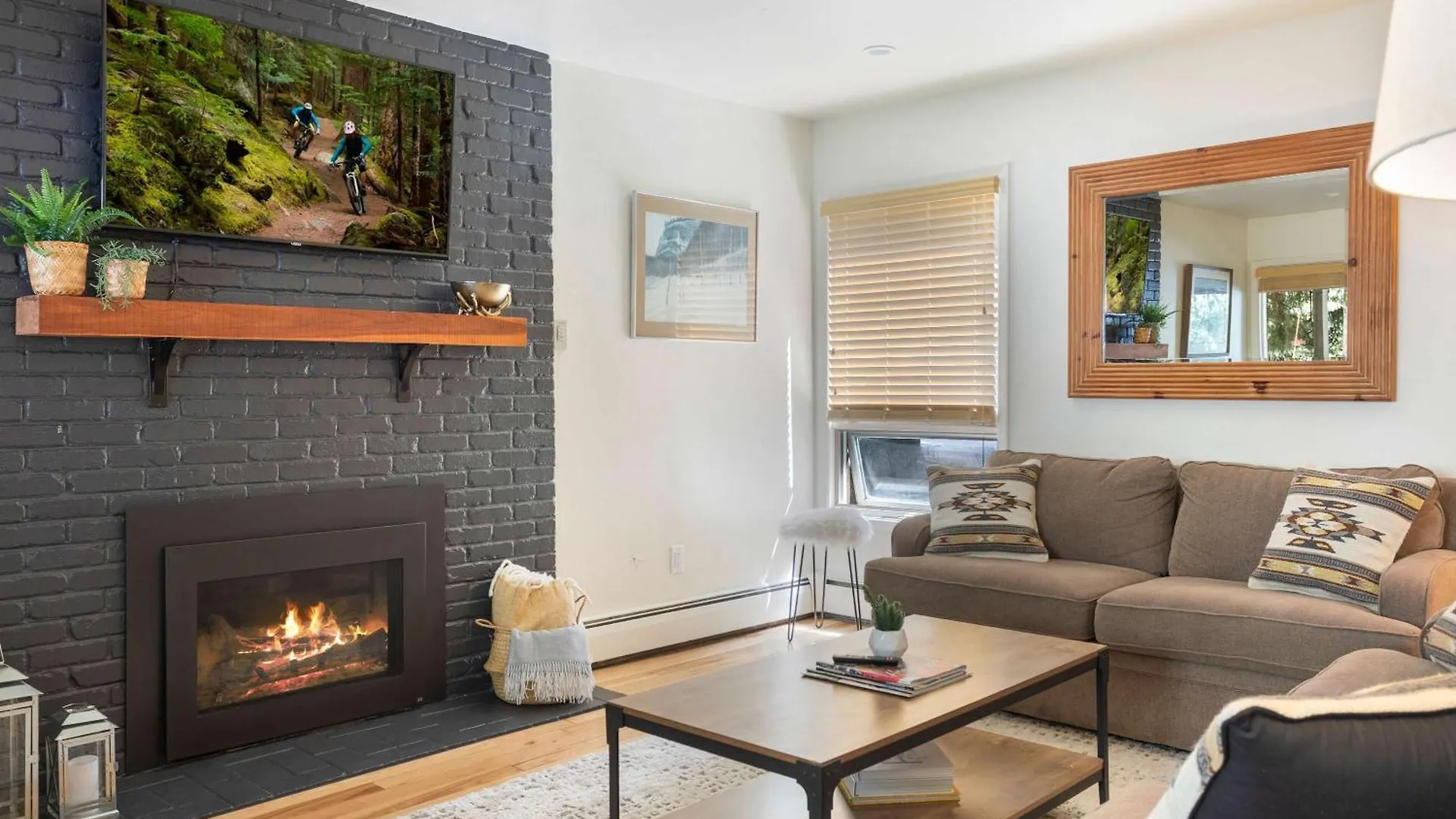 Apartment Cozy With Fireplace Close To Lifts *