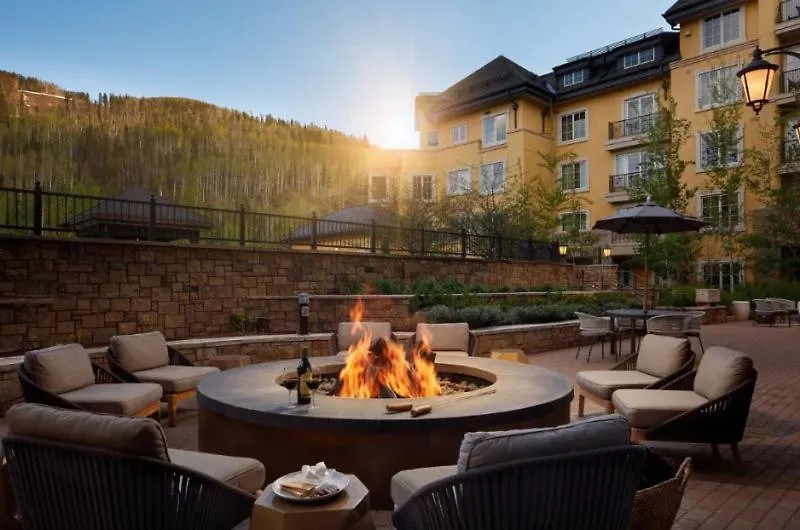 Platinum Ritz-carlton 4 Bedroom Mountain Just One Block From The Eagle Bahn Gondola Apartment