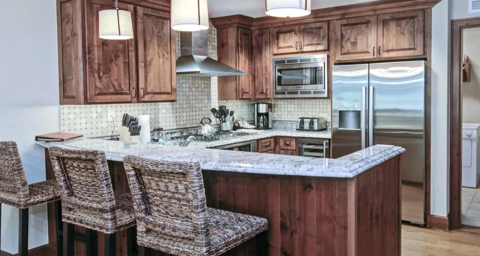 Ritz Carlton 2 Bedroom Apartment
