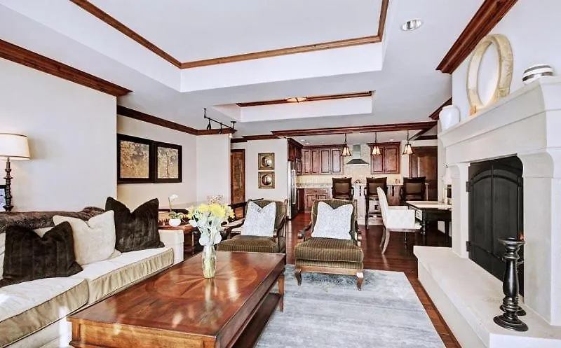 Apartment Ritz Carlton 3 Bedroom