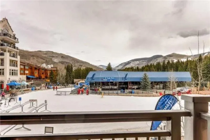 Apartment Lionshead Alpine Lodge: Ski-in/ski-out With Heated Pool Vail