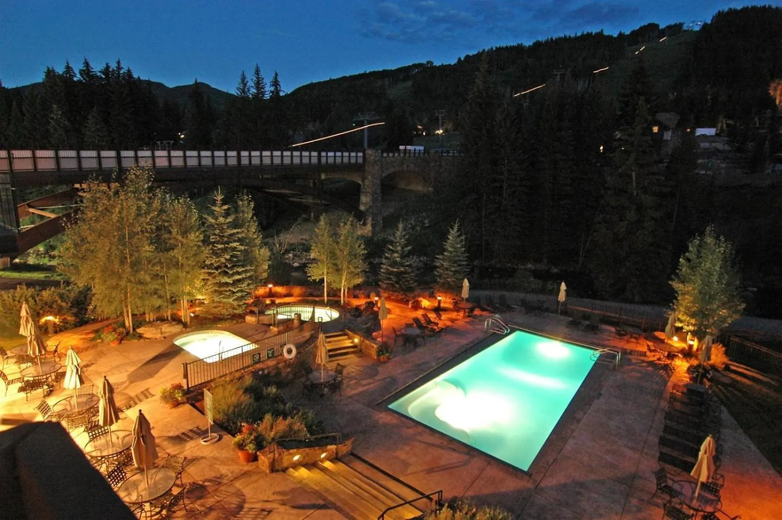 Lionshead Alpine Lodge: Ski-in/ski-out With Heated Pool *