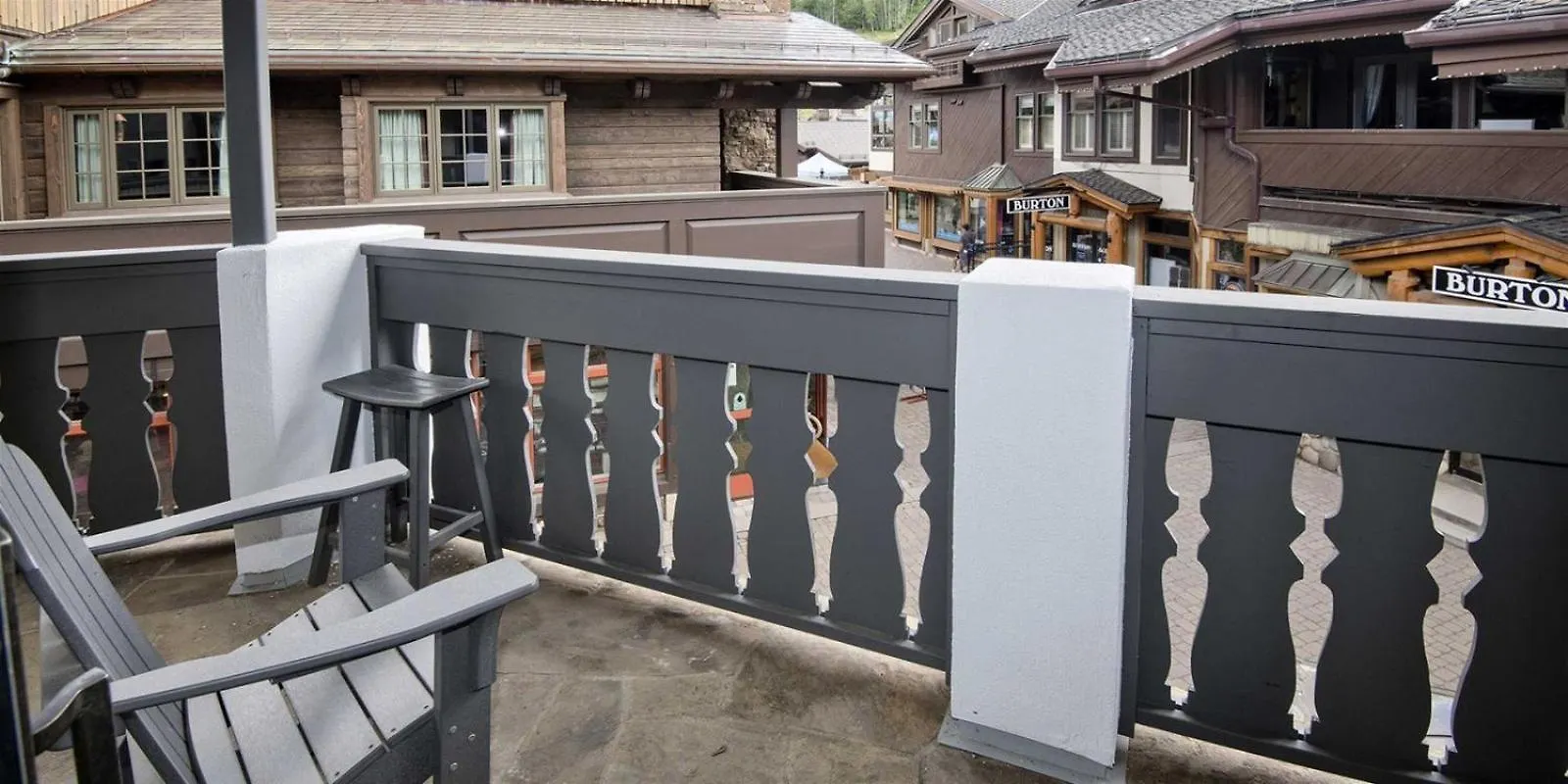 Apartment 5 Bedroom In The Heart Of Village *
