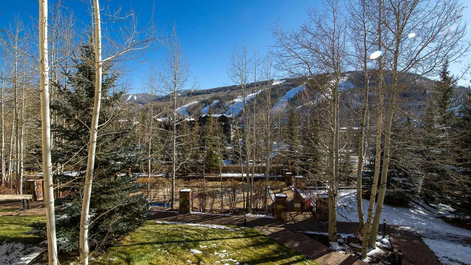 635 N Frontage - Sun 23c Apartment Vail