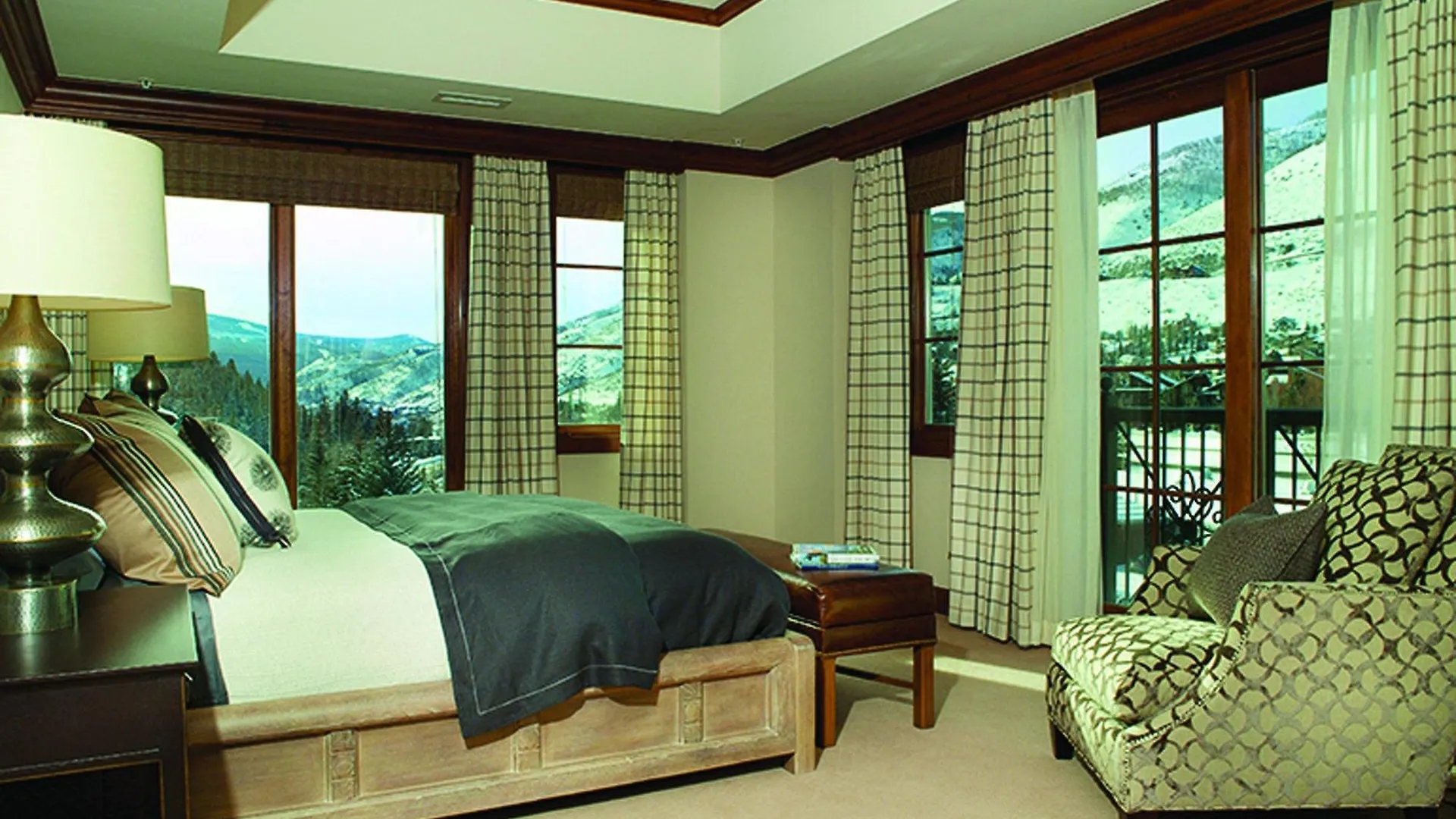 Legendary At The Ritz Vail