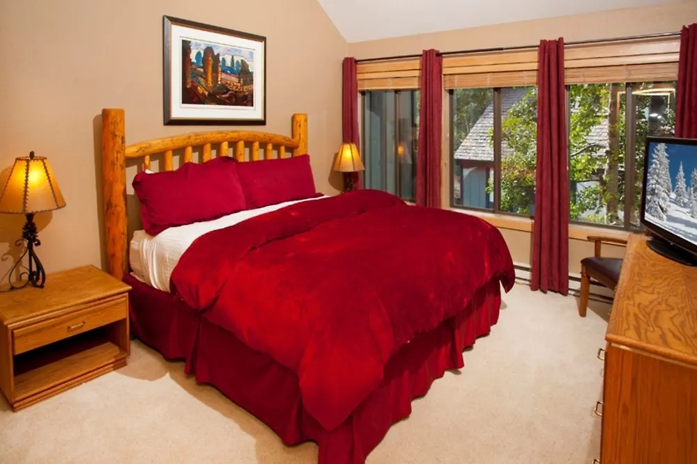 Racquet Club Mountain Resort