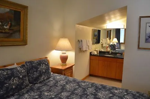 Center Place 3* Vail