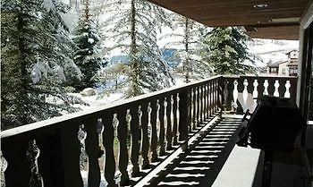 Bridge Street Apart-hotel 4*