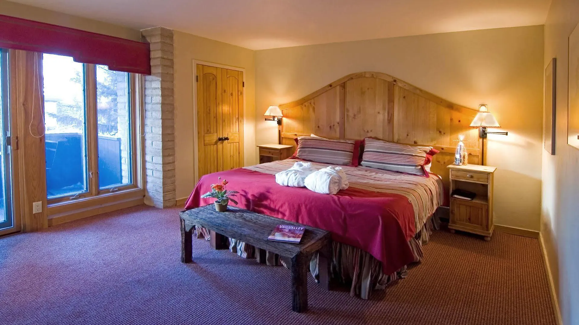 Vail's Mountain Haus At The Covered Bridge Lodge
