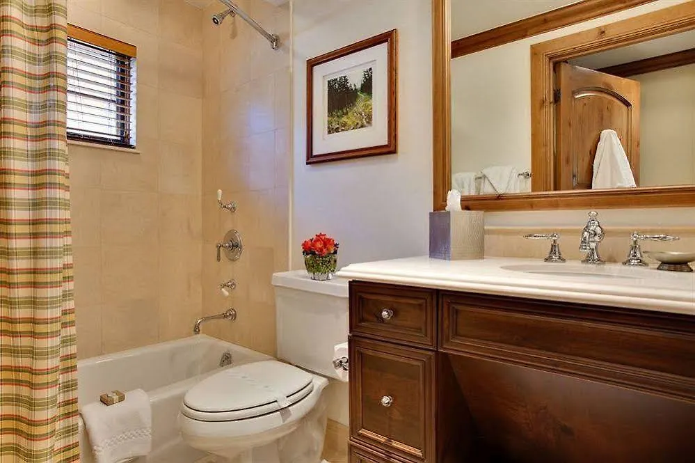 Willows Apartment Vail