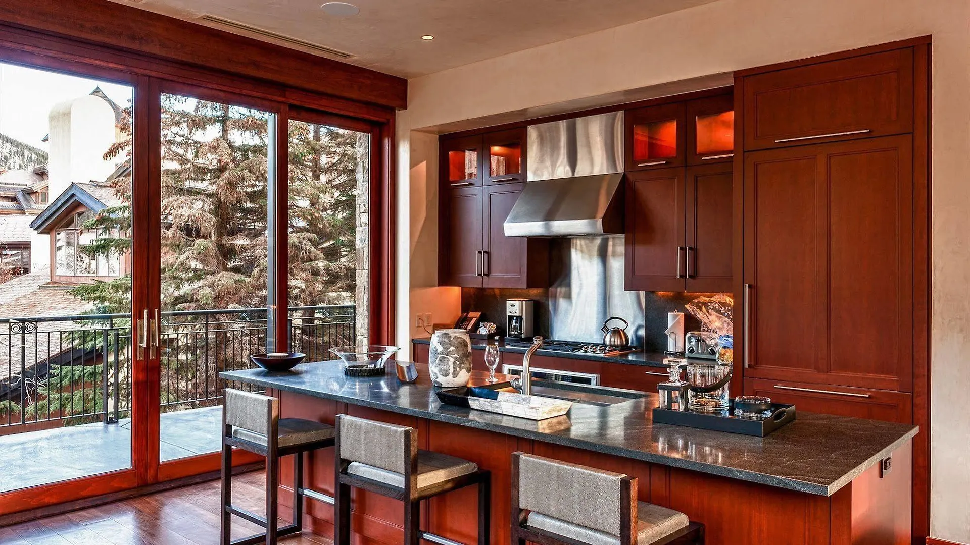 Elevation Residences At Solaris