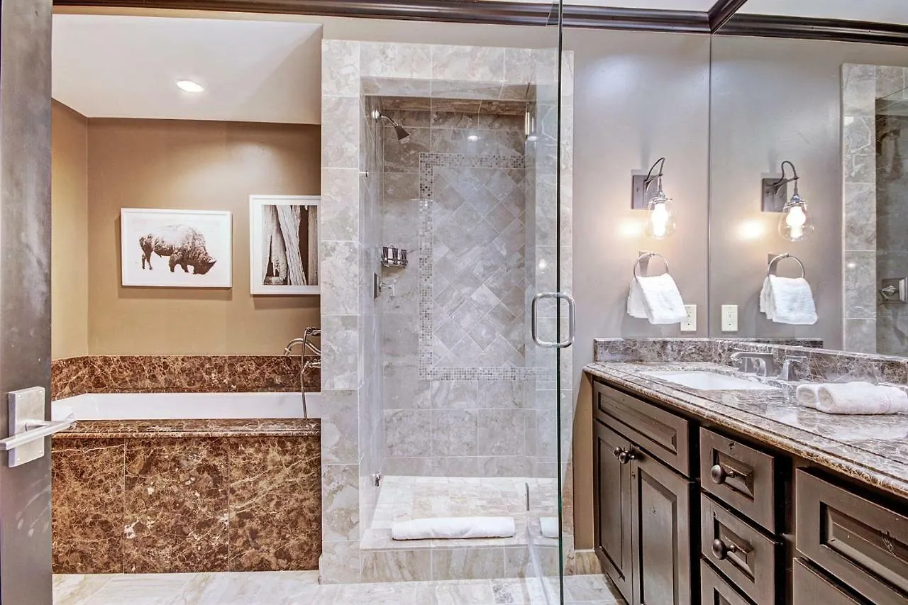 Apartment Iconic 5 Bedroom Penthouse At The Ritz-carlton Vail