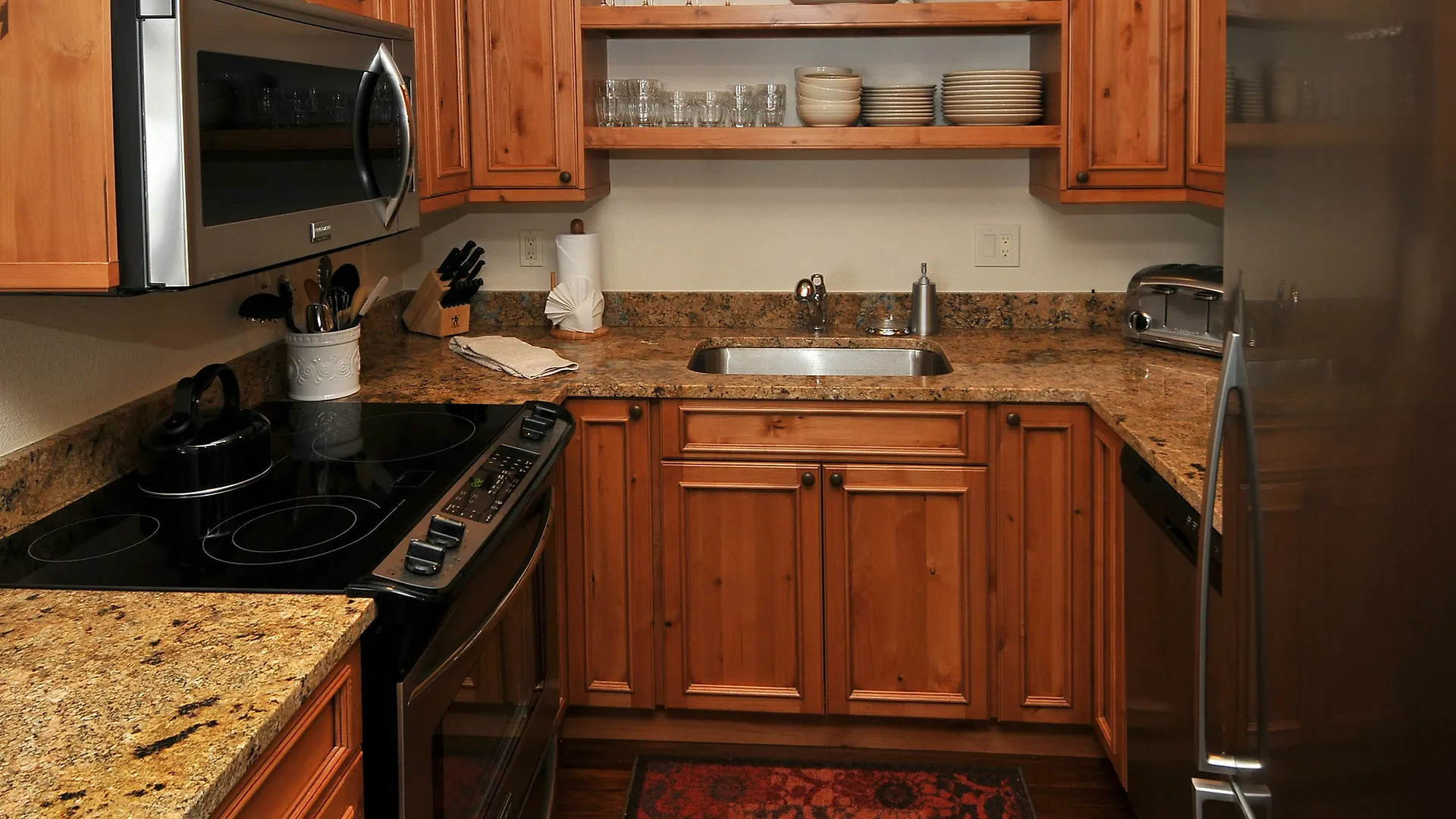 Hotel Lionshead Center By Berkshire Hathaway 3*