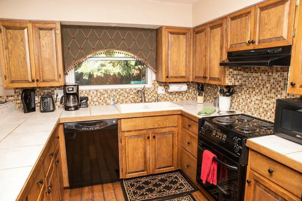 Holiday home 6 Chamonix Lane Townhouse