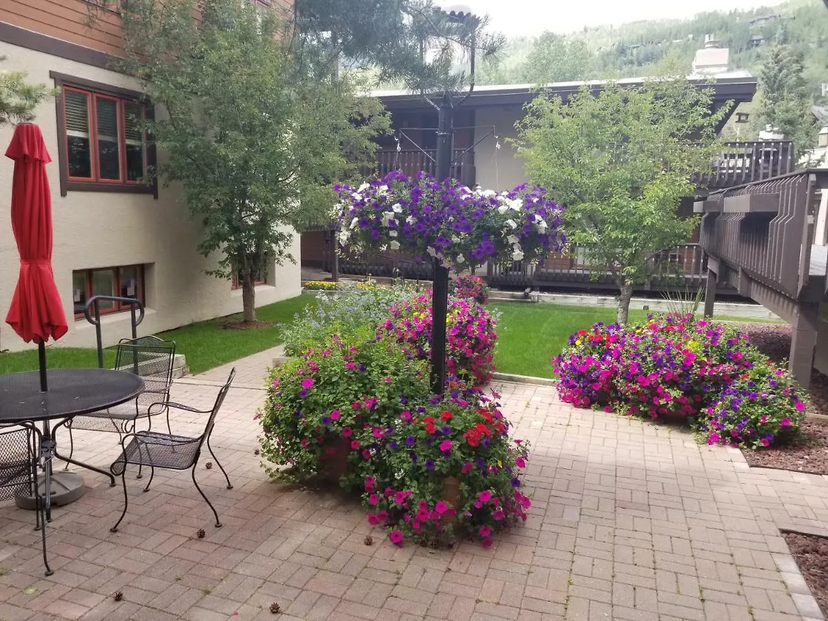 Aparthotel Seasons