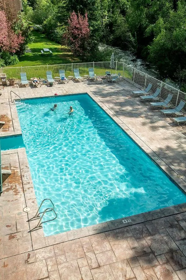 Sandstone Creek Club 3*