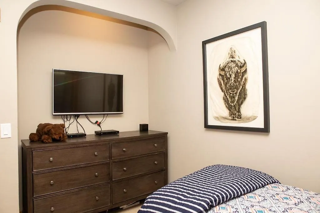 12a Sun Apartment *