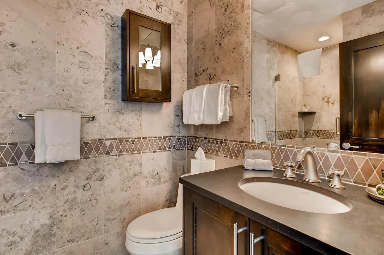 Vail Spa Condominiums Apartment *