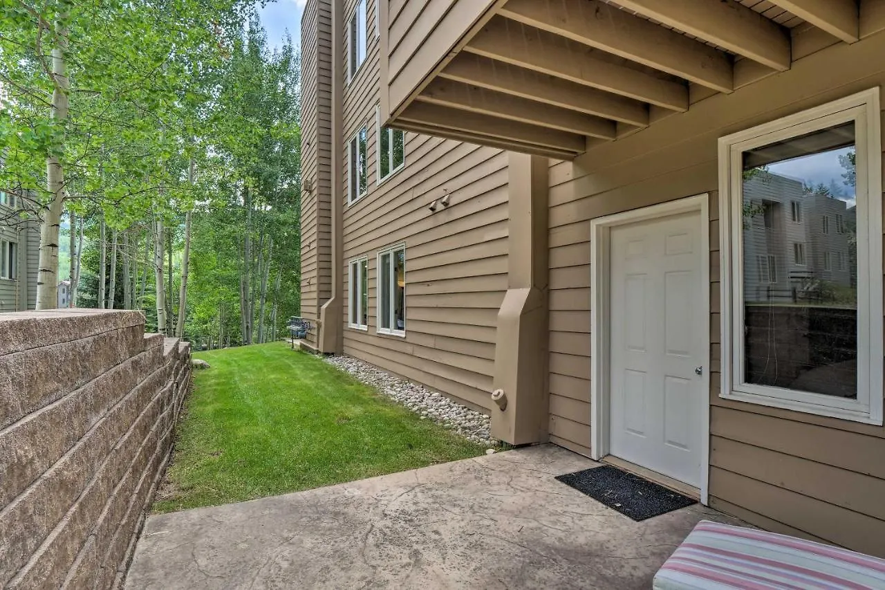 Updated 10-min Walk To Lionshead Village Apartment Vail