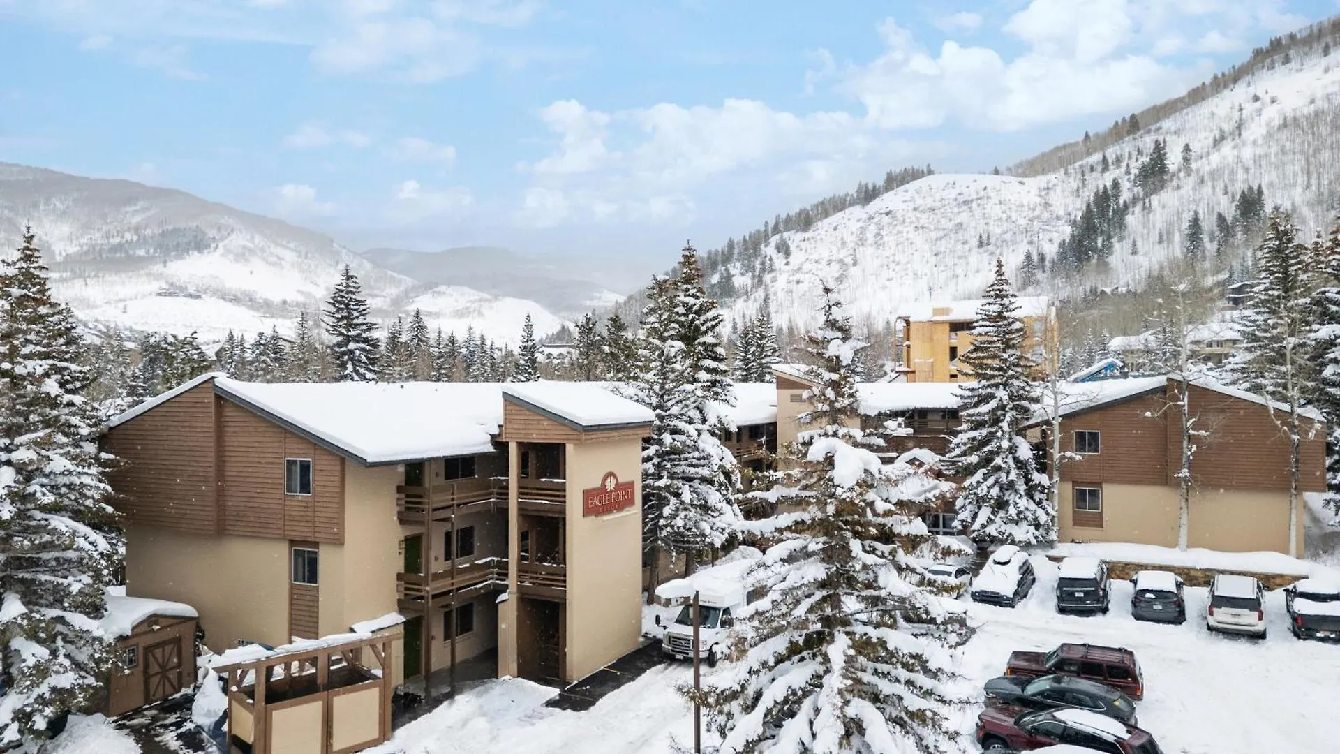 Eagle Point Resort 2*