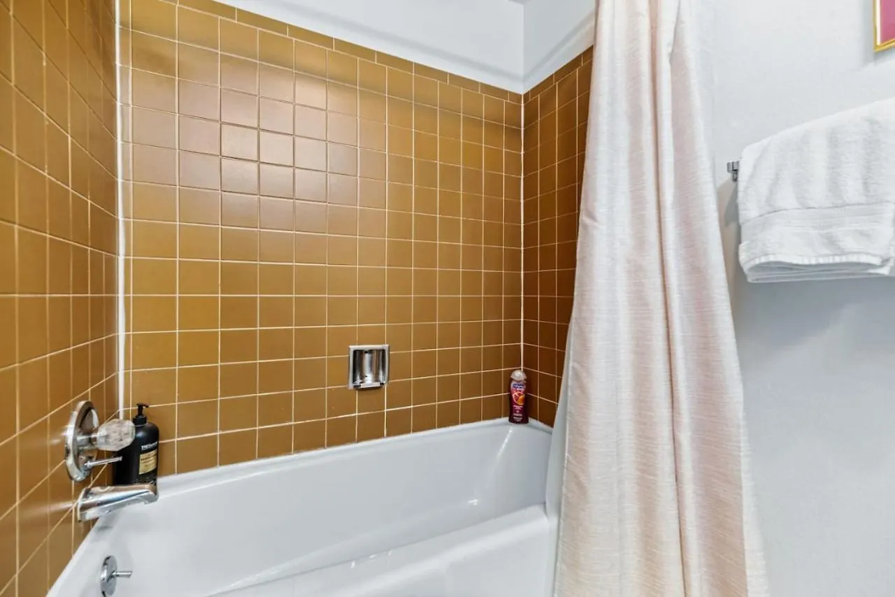 Apartment Hot Tub On Bus Line 5 Minutes To Slopes *