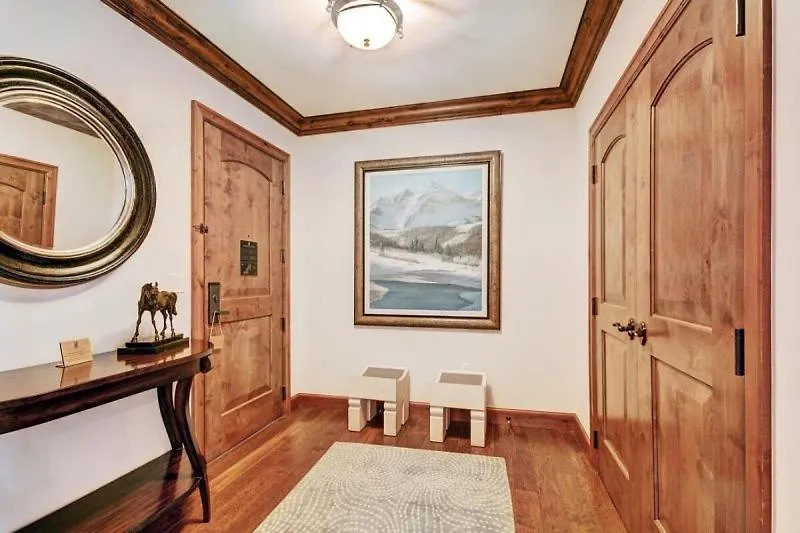 Ritz Carlton 3 Bedroom Apartmán