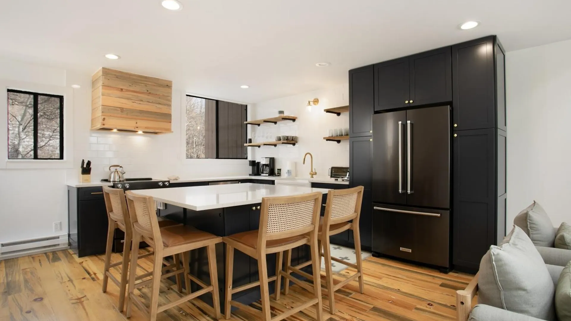 3094 Booth Falls Road Apartment *