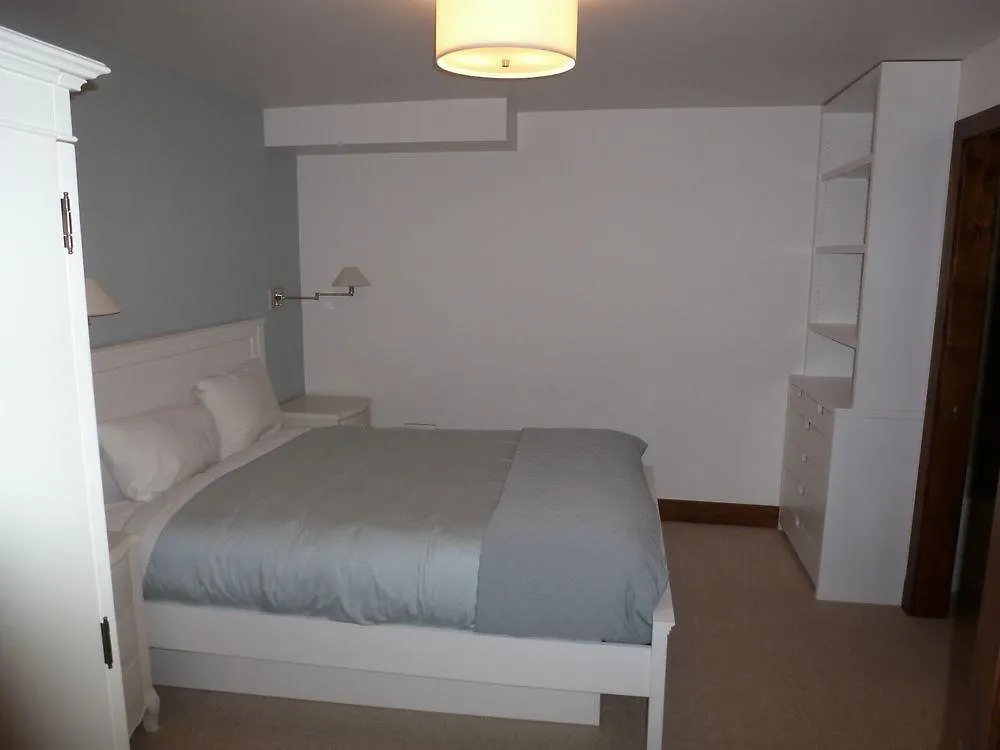 Vantage Point Lionshead By Berkshire Hathaway 2*