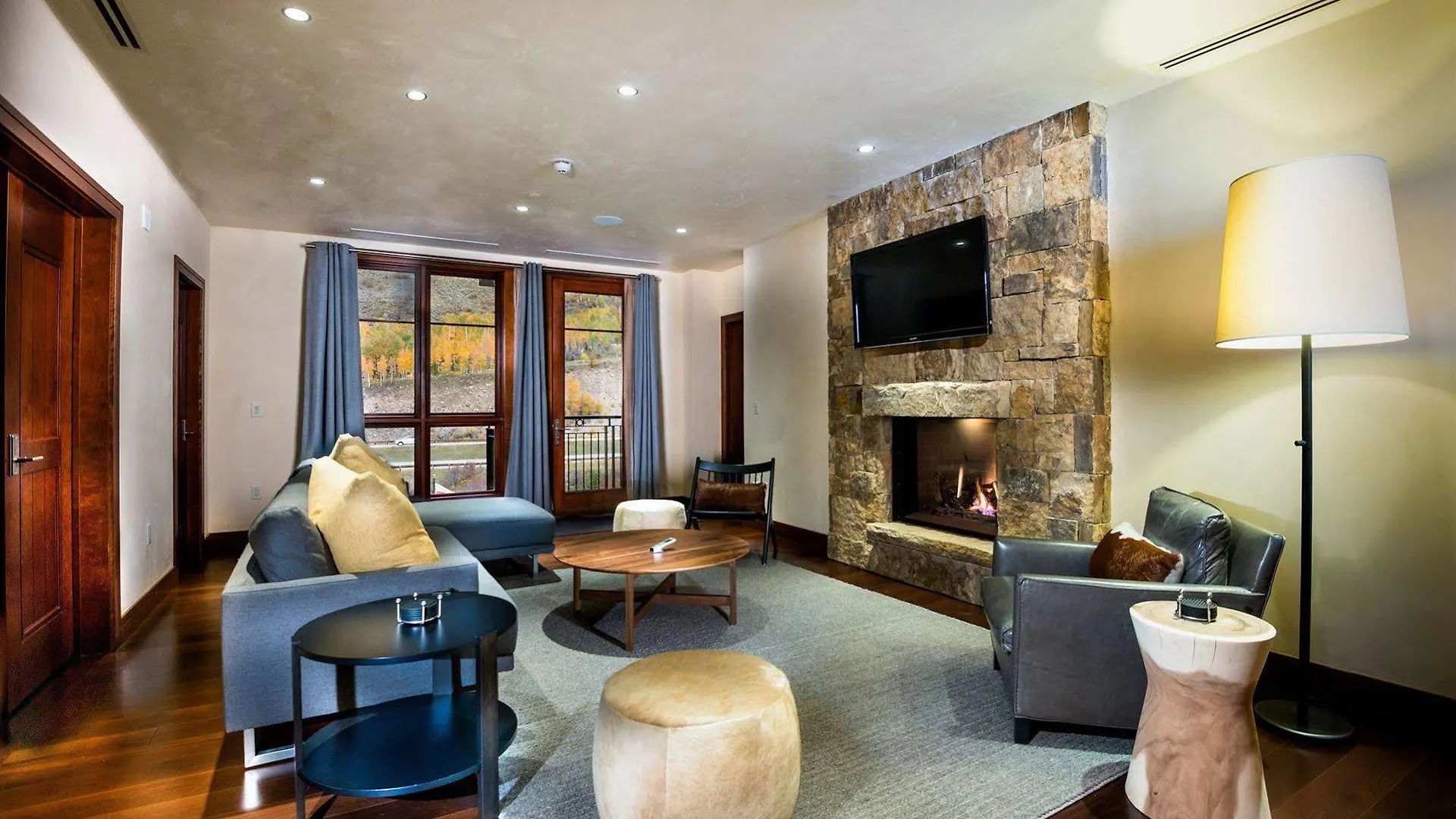 4 Bedroom Luxury At Solaris Residences Lägenhet *