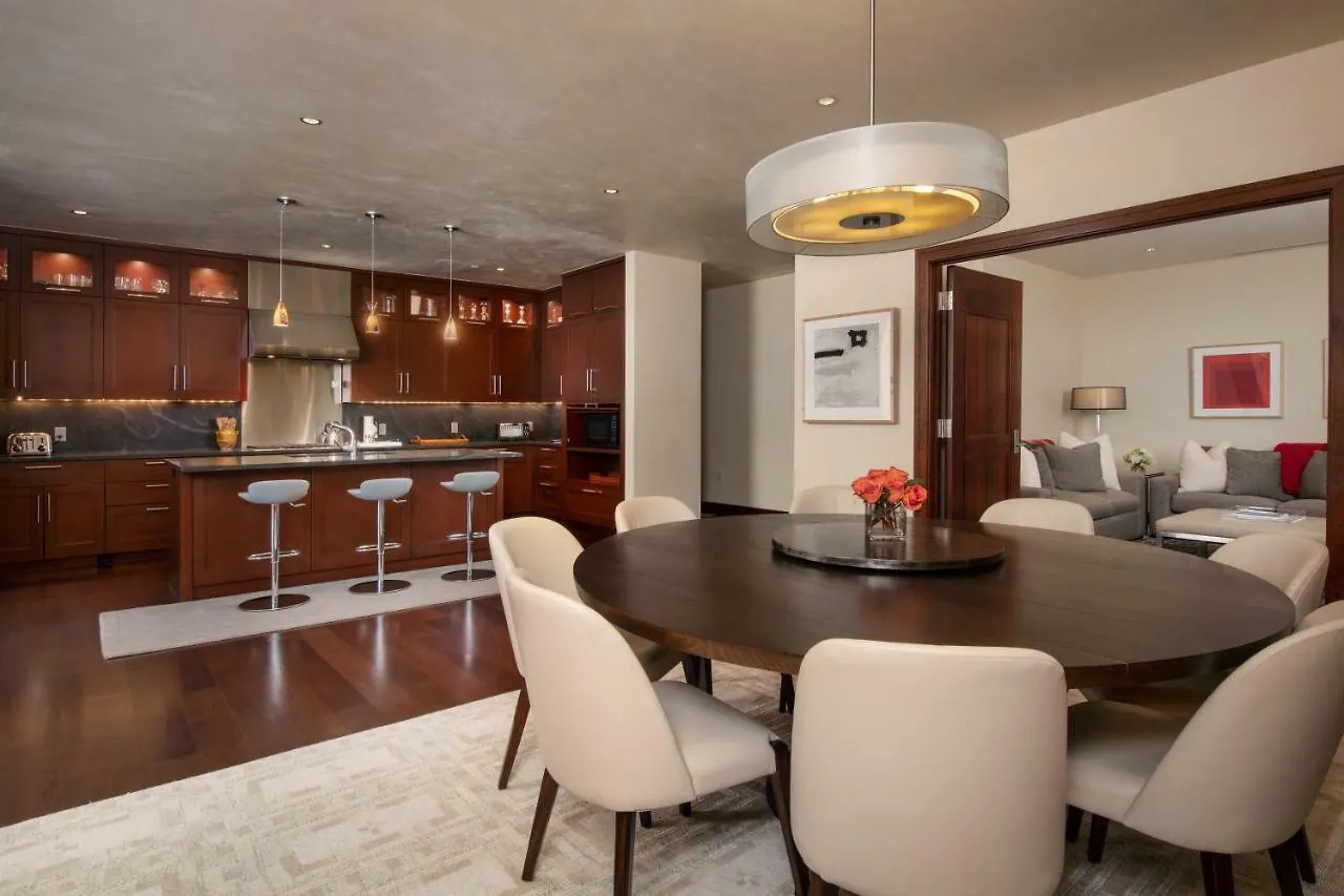 4 Bedroom Luxury At Solaris Residences *
