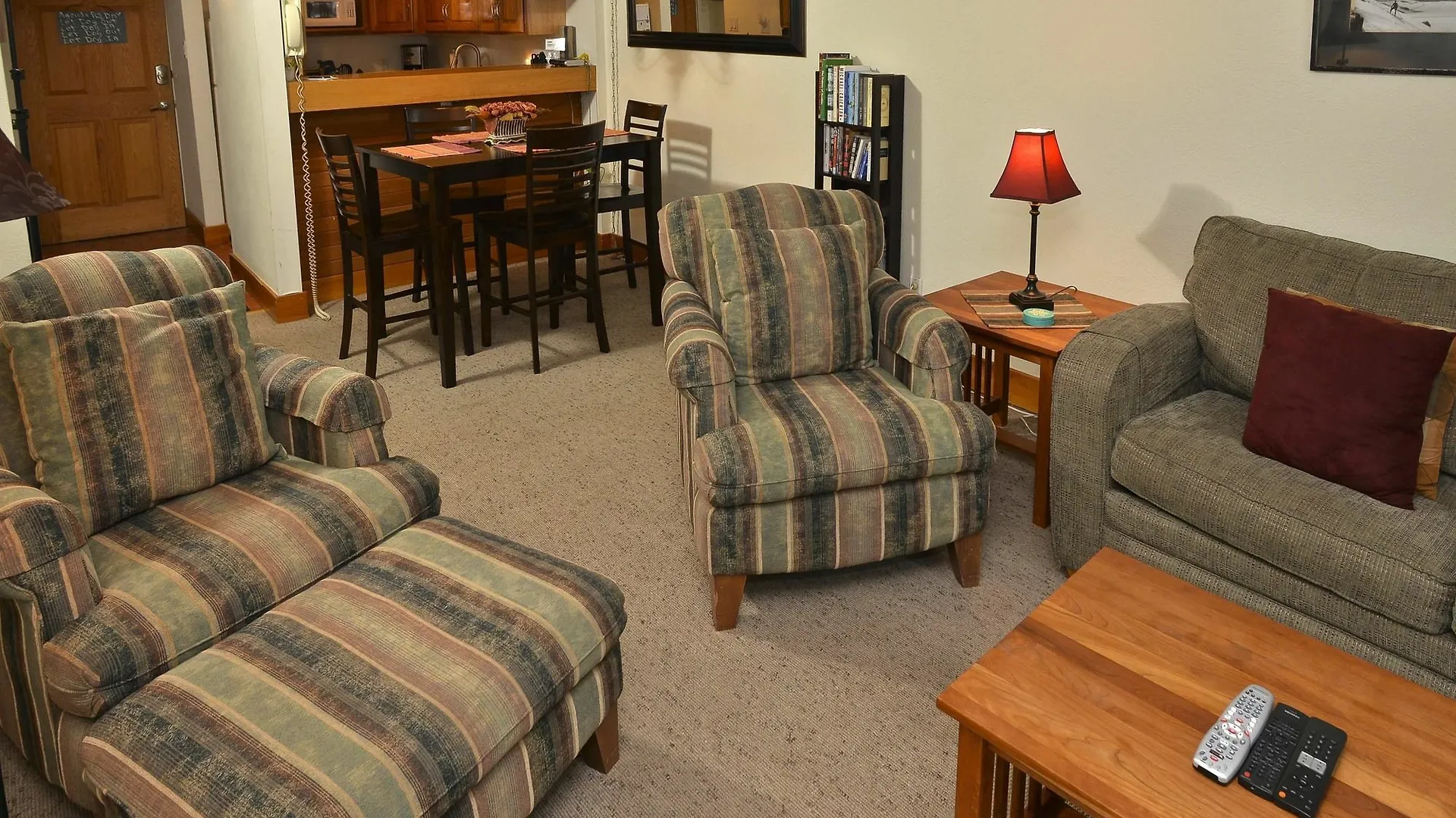 Trails East Village By Berkshire Hathaway 3* Vail